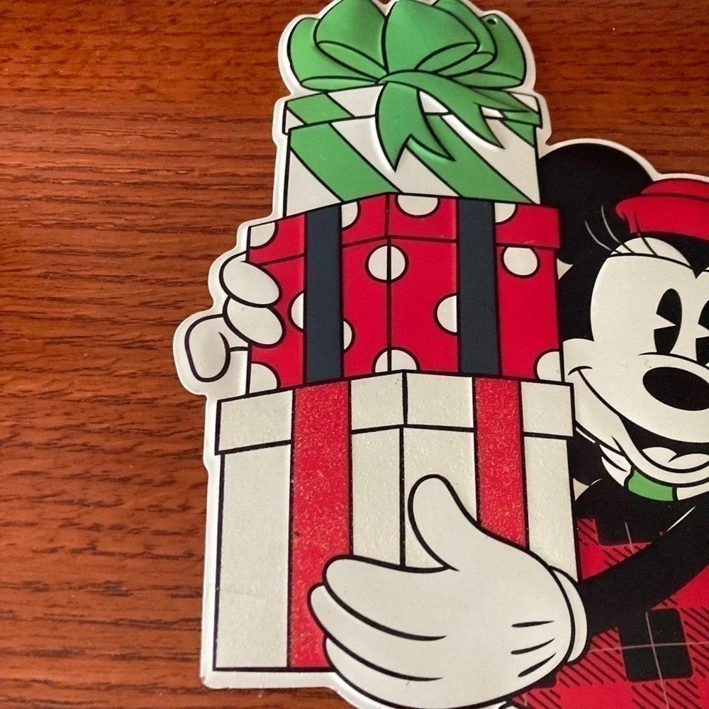 Disney Minnie Mouse wall hanging tin